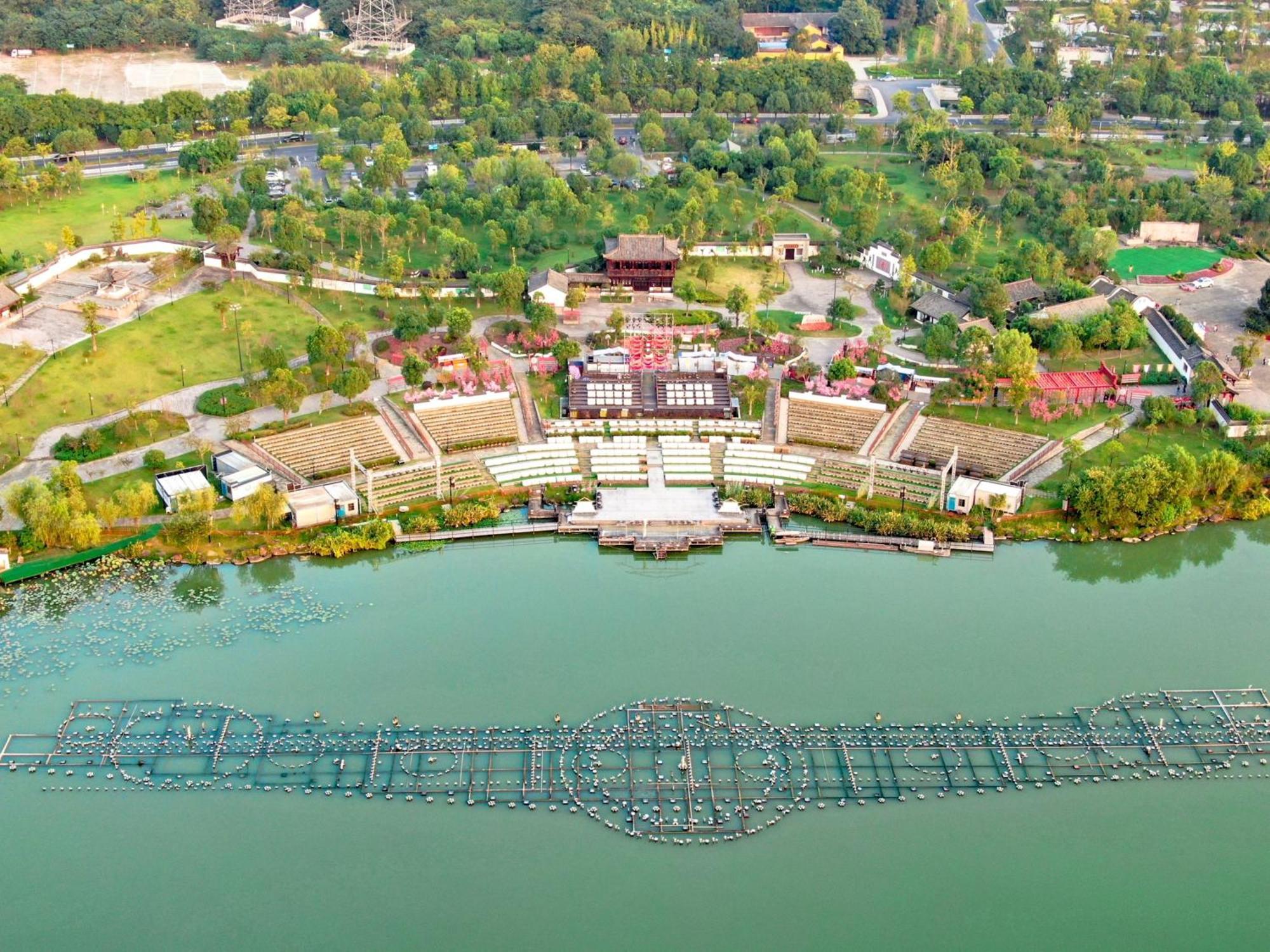 Holiday Inn Xiaoshan By Ihg Hangzhou Bagian luar foto