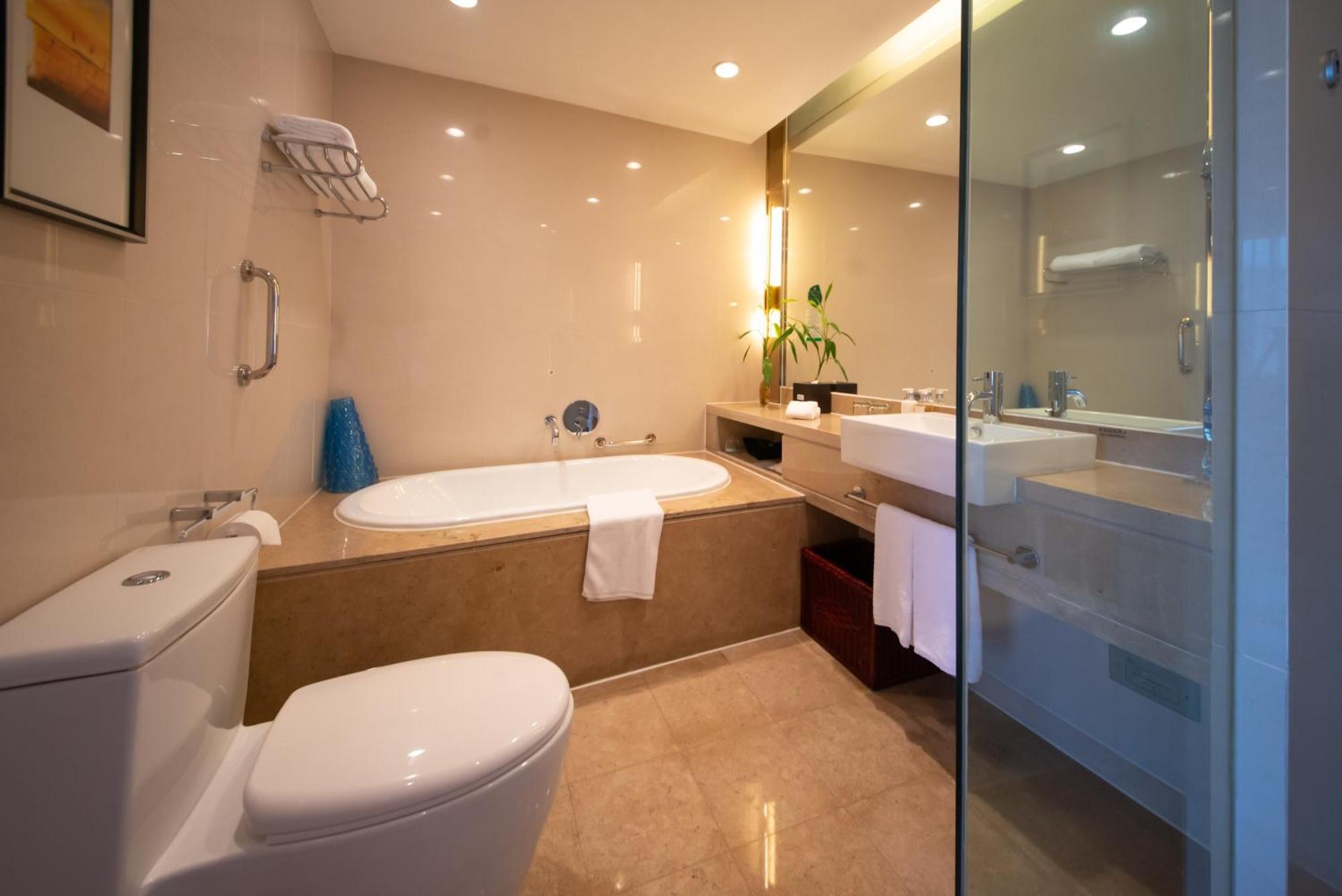 Holiday Inn Xiaoshan By Ihg Hangzhou Bagian luar foto
